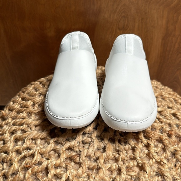 MISE all day kitchen shoes with additional insoles - Picture 2 of 3